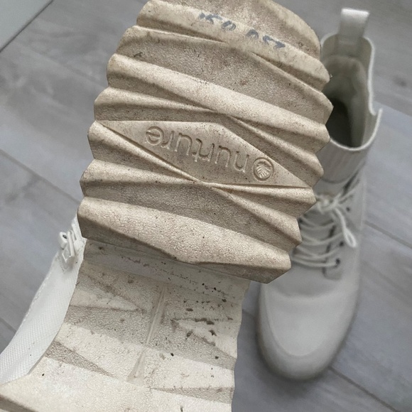 Off White / Ivory Lace-Up Lug Boots - Picture 11 of 11